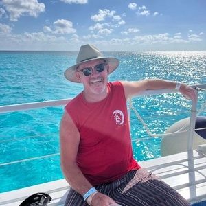 Meet your Posher, Don